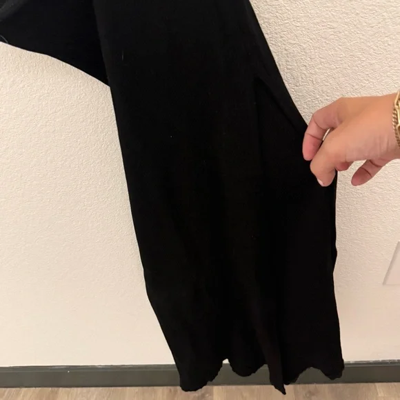 Lulus Spice Things Up Black Ribbed One-Shoulder
Cutout Midi Dress - Picture 6 of 6